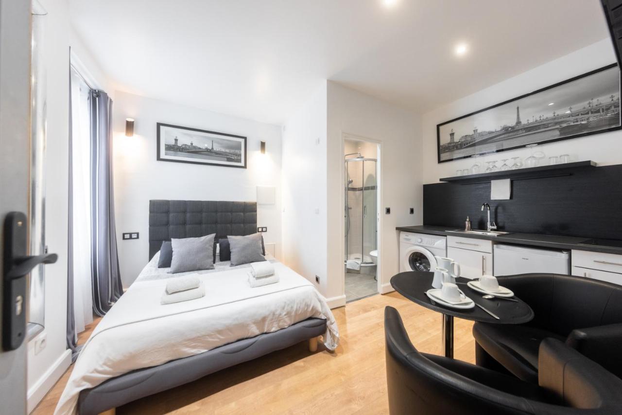 פריז Near Eiffel Tower...Cute Little Studio מראה חיצוני תמונה
